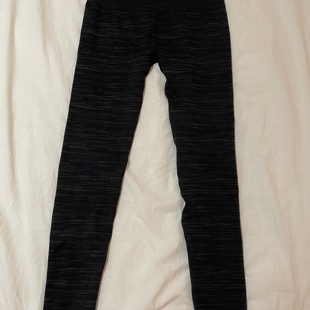 Gymshark Black Space-Dye Seamless Leggings - Picture 2 of 3